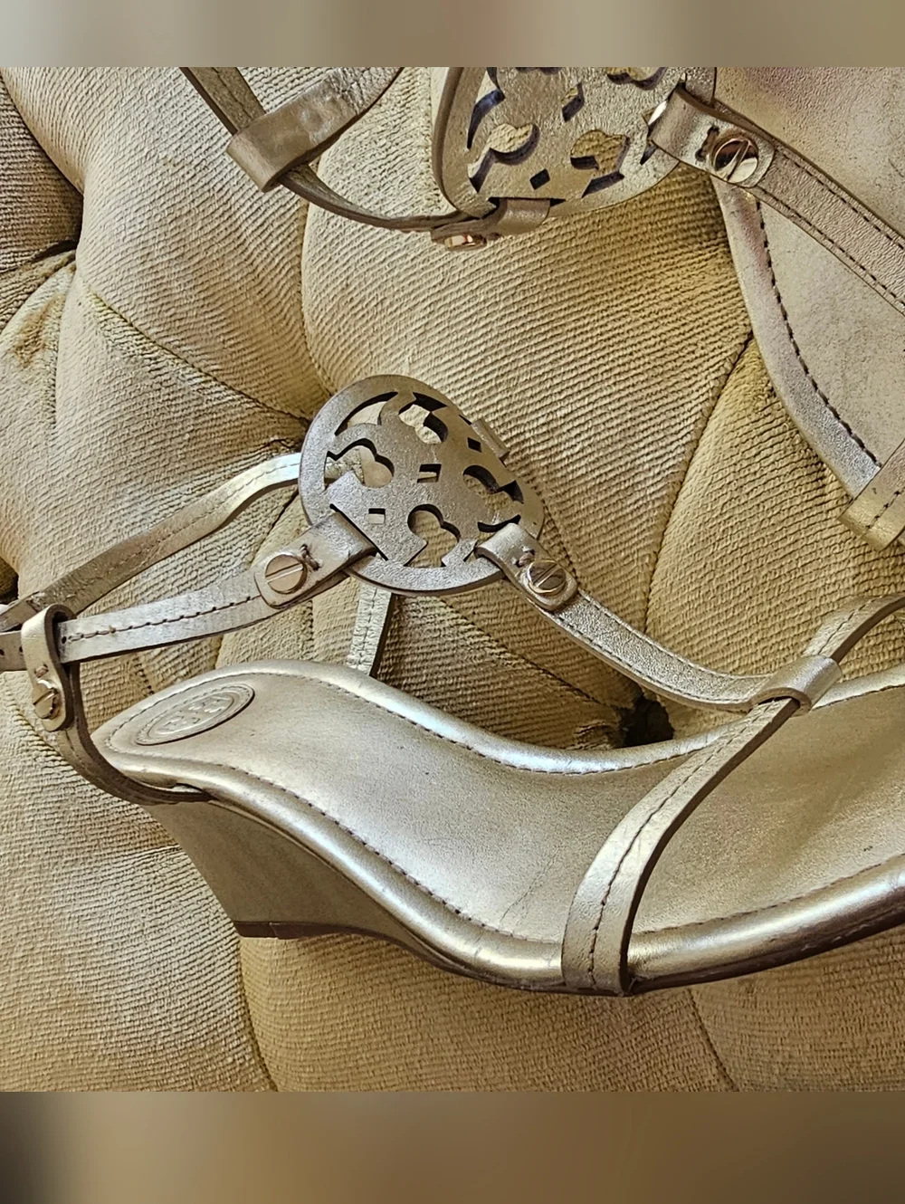 Tory Burch Miller Metallic Leather Sandals in Champagne Size 7.5 - Picture 4 of 6